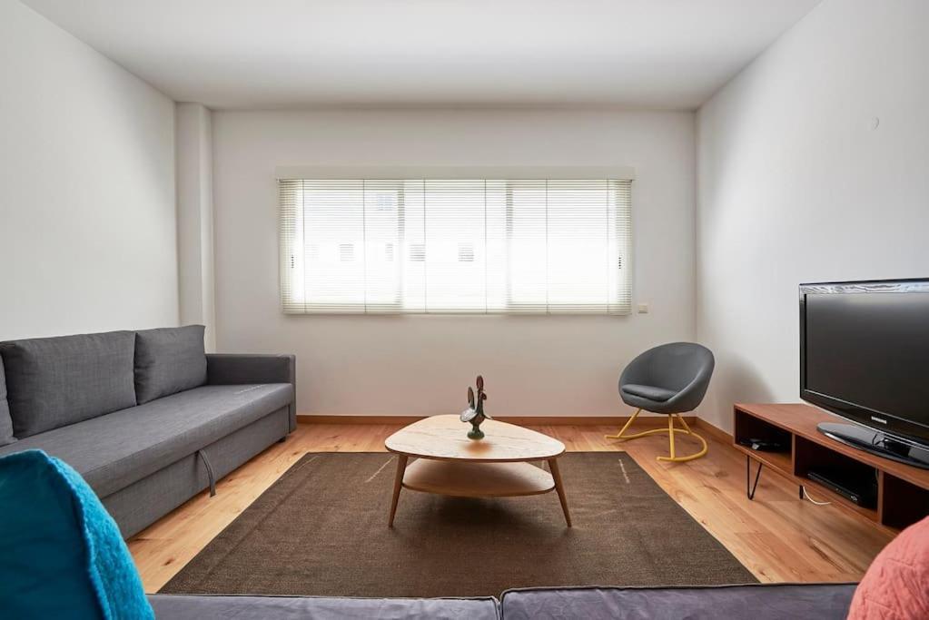 Modern Apartment In Parque Das Nacoes Lissabon Exterior foto